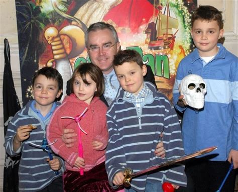 huw edwards family ages